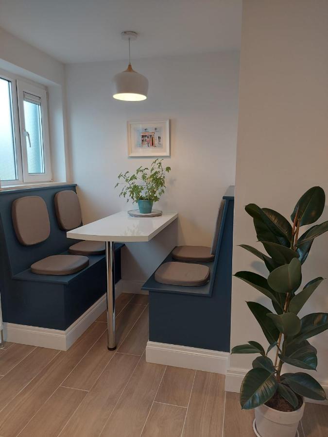 Sunny Hill View Apartment Lahinch Bagian luar foto