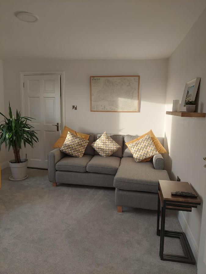 Sunny Hill View Apartment Lahinch Bagian luar foto